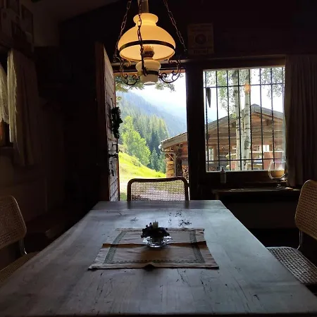 Charming In 公寓 *