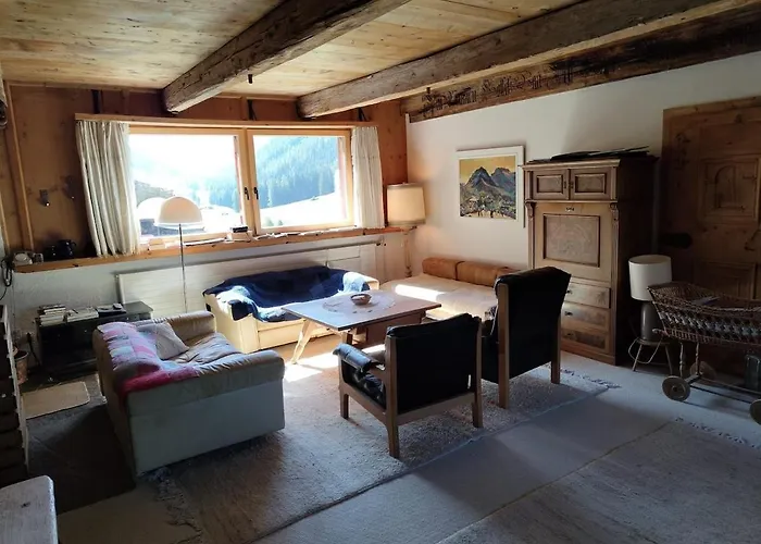 Charming In 达沃斯